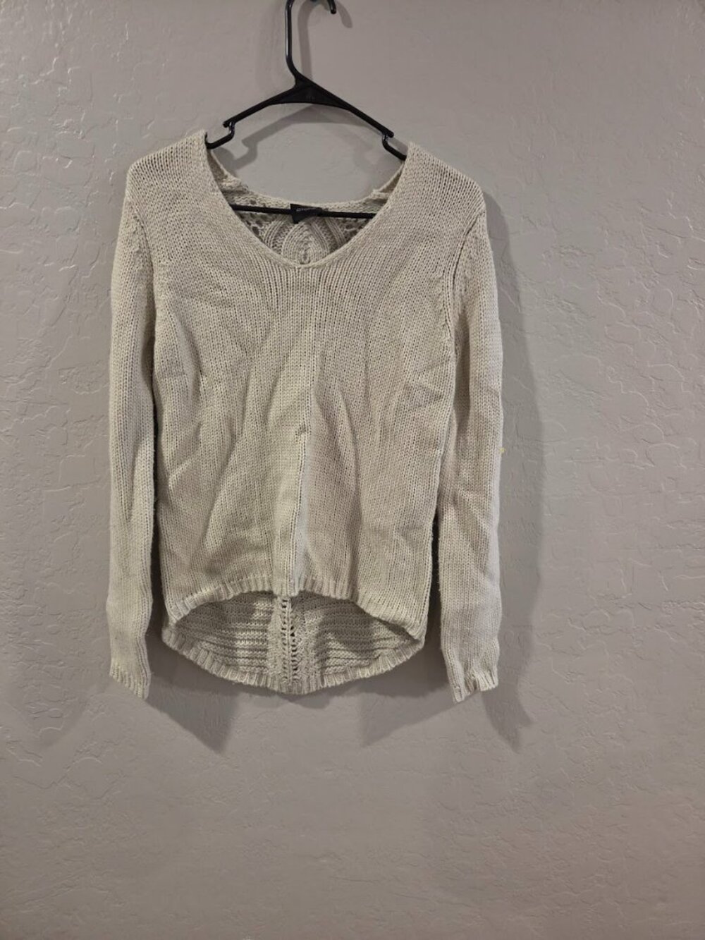 Cliche Small Cream Knit Sweater